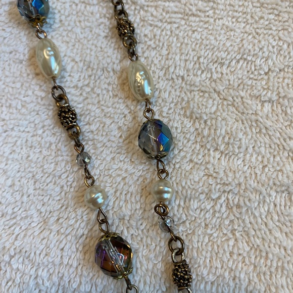 Lovely extra long necklace. Approximately 52” long. Can be doubled. Great cond. - Picture 8 of 8